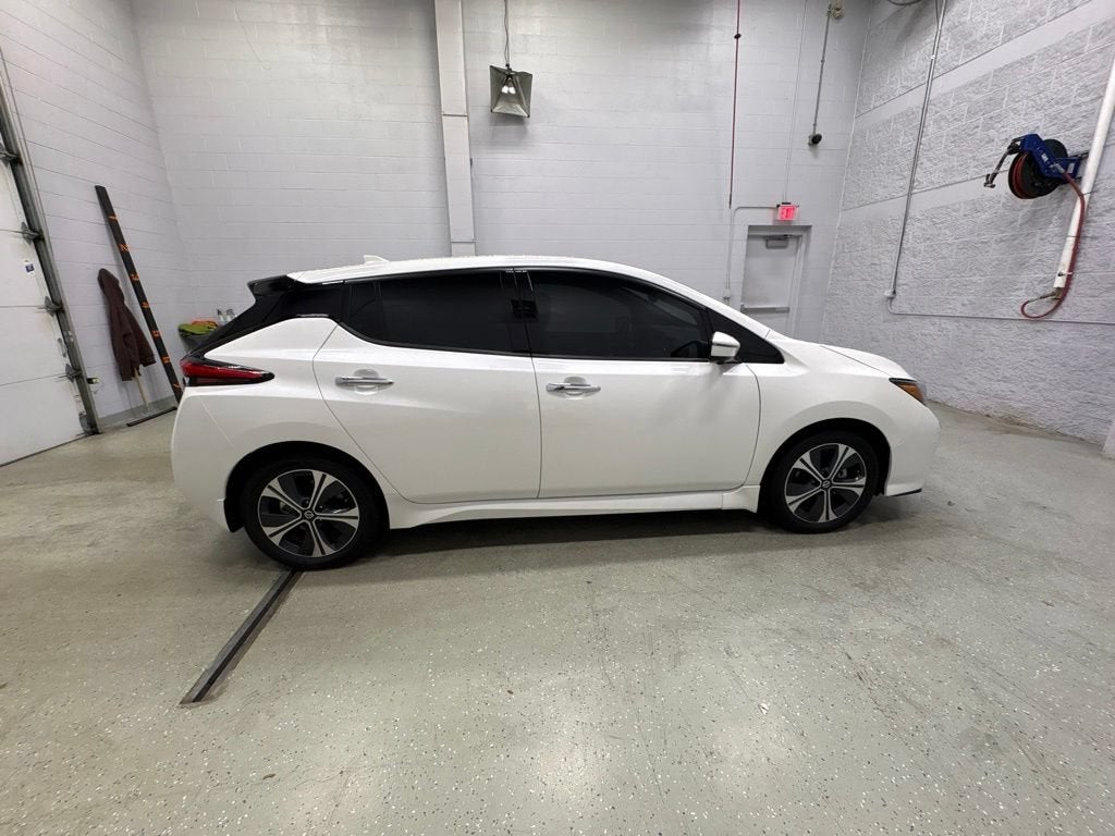 2021 Nissan LEAF SL PLUS 62 kWh