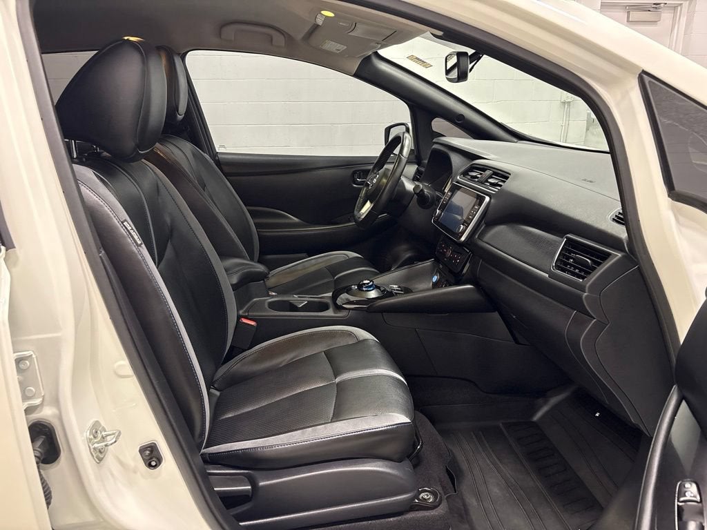 2021 Nissan LEAF SL PLUS 62 kWh