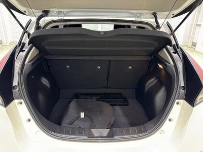 2021 Nissan LEAF SL PLUS 62 kWh