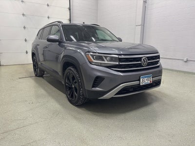 2022 Volkswagen Atlas 3.6L V6 SE w/Technology