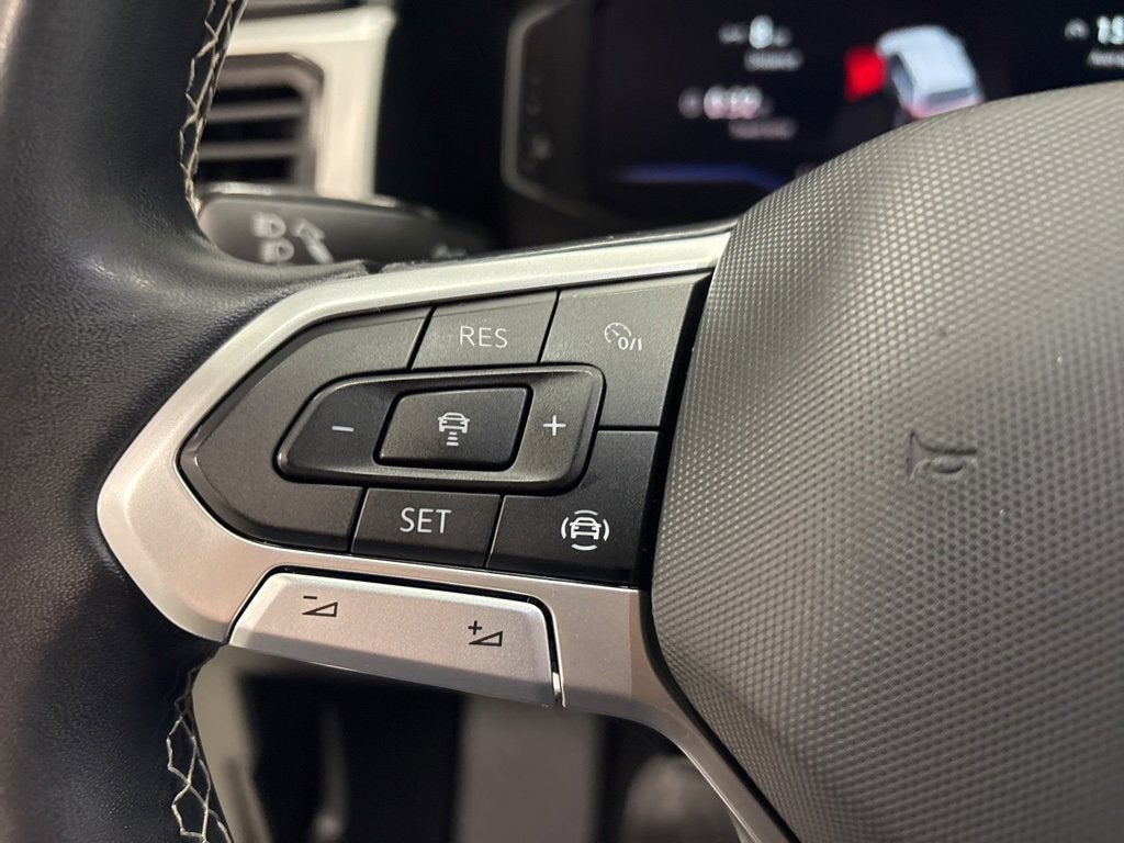 2022 Volkswagen Atlas 3.6L V6 SE w/Technology