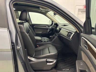 2022 Volkswagen Atlas 3.6L V6 SE w/Technology
