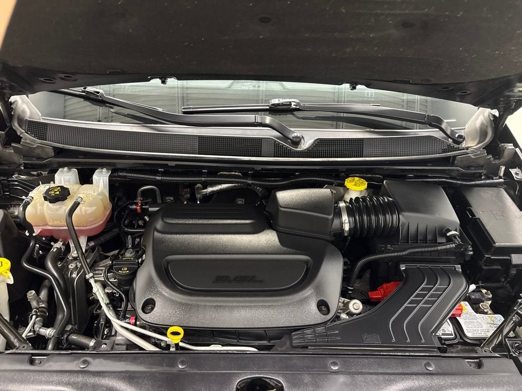2022 Chrysler Pacifica Limited AWD