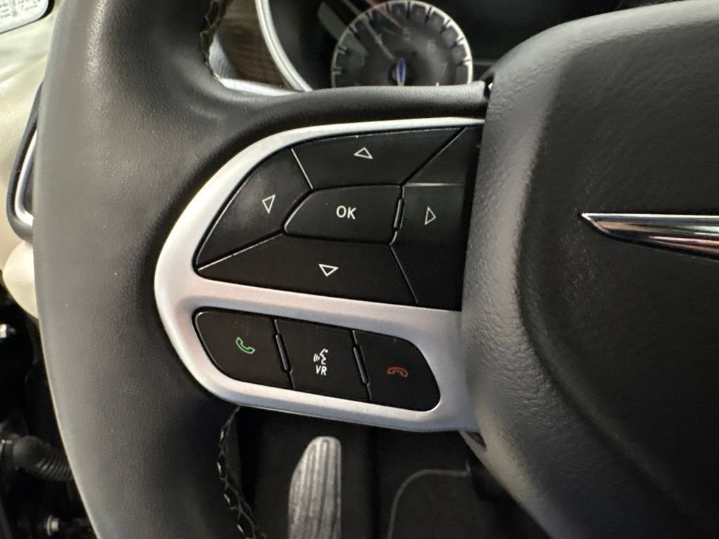 2022 Chrysler Pacifica Limited AWD