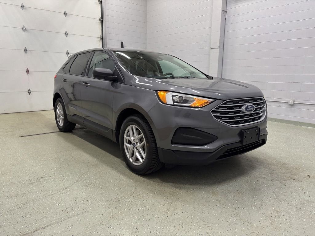 Used 2021 Ford Edge SE with VIN 2FMPK4G92MBA66151 for sale in Rogers, Minnesota