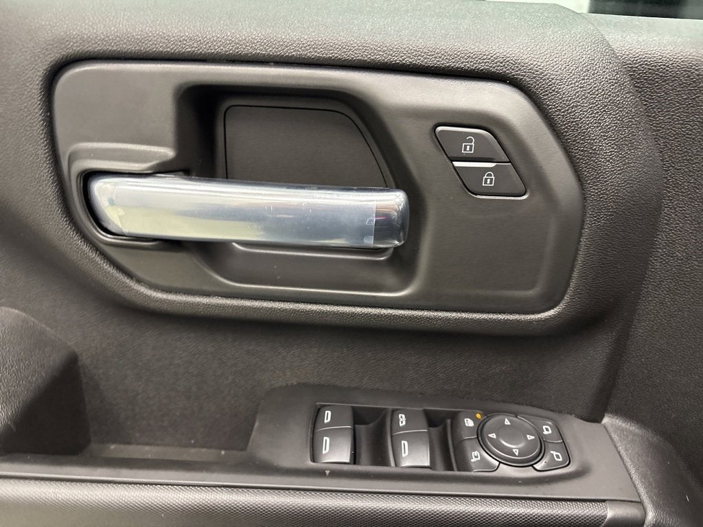 2026 Chevrolet Silverado 2500 HD Custom Crew Cab Standard Box 4WD