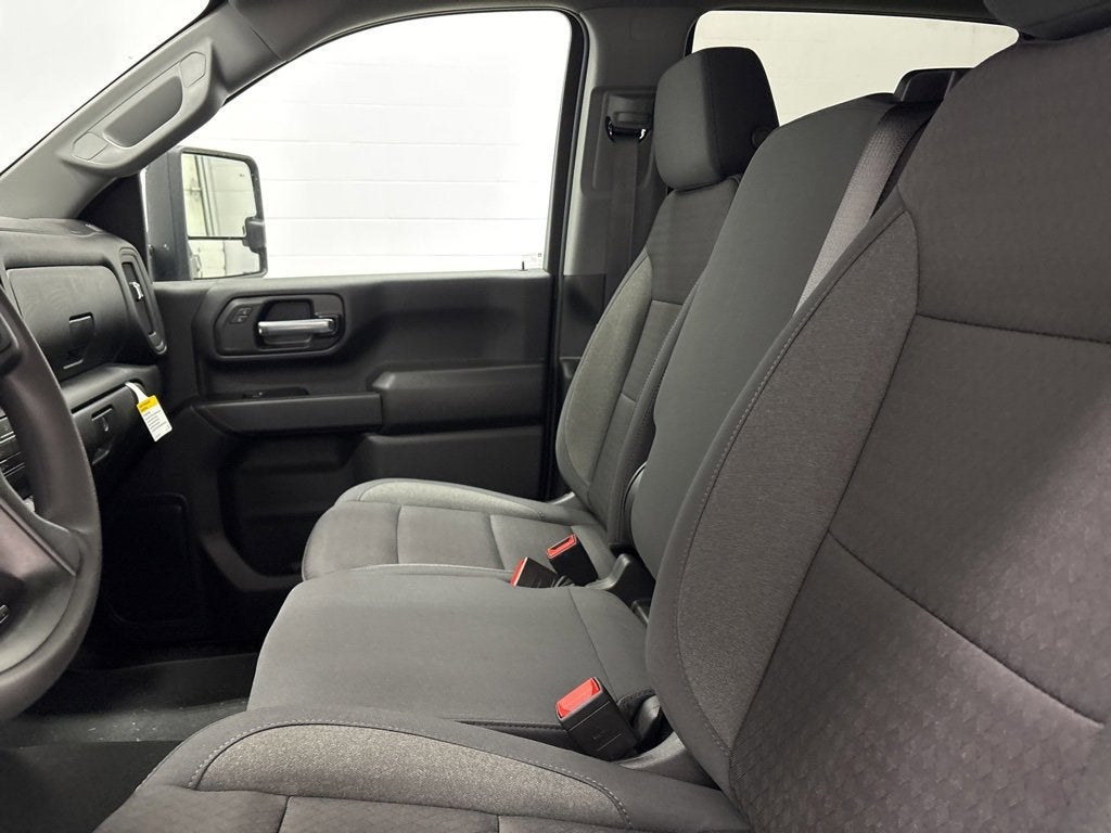 2026 Chevrolet Silverado 2500 HD Custom Crew Cab Standard Box 4WD