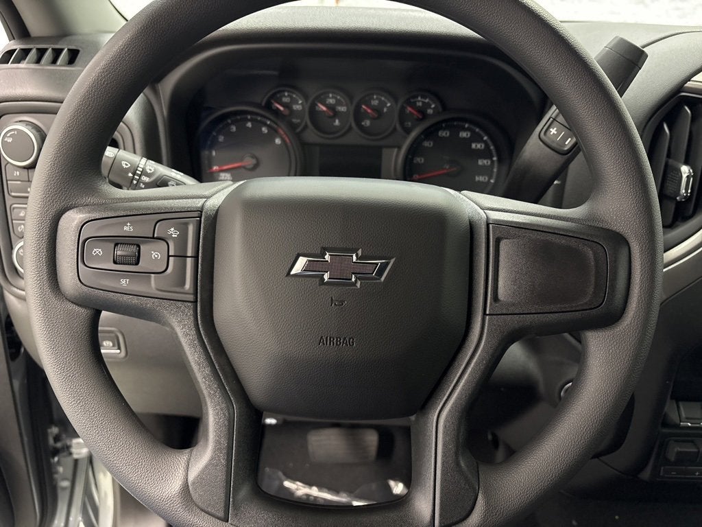 2026 Chevrolet Silverado 2500 HD Custom Crew Cab Standard Box 4WD