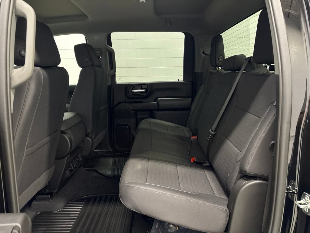 2026 Chevrolet Silverado 2500 HD Custom Crew Cab Standard Box 4WD