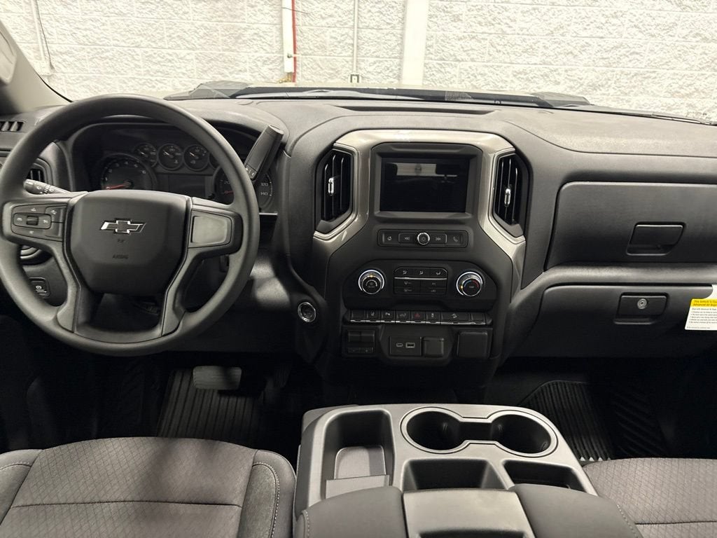 2026 Chevrolet Silverado 2500 HD Custom Crew Cab Standard Box 4WD