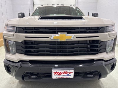 2026 Chevrolet Silverado 2500 HD Custom Crew Cab Standard Box 4WD