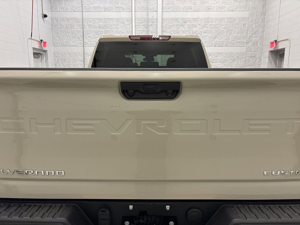 2026 Chevrolet Silverado 2500 HD Custom Crew Cab Standard Box 4WD