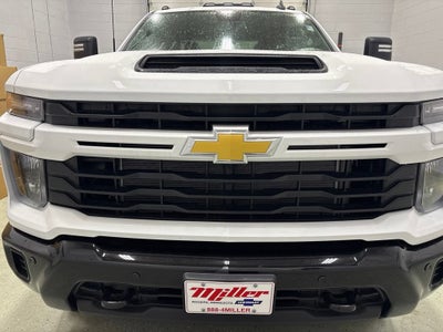 2026 Chevrolet Silverado 2500 HD Custom Crew Cab Standard Box 4WD