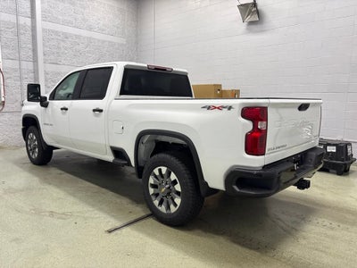 2026 Chevrolet Silverado 2500 HD Custom Crew Cab Standard Box 4WD