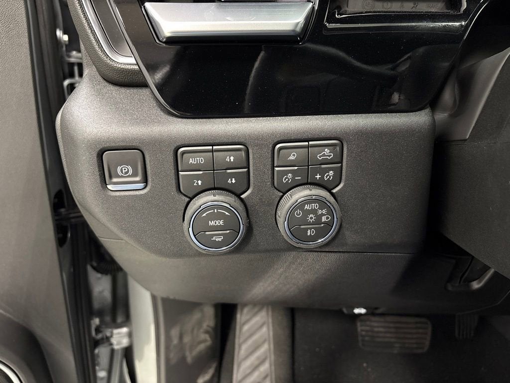 2026 Chevrolet Silverado 2500 HD LT Crew Cab Standard Box 4WD
