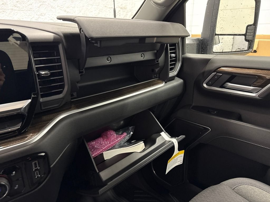 2026 Chevrolet Silverado 2500 HD LT Crew Cab Standard Box 4WD