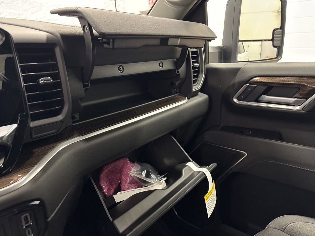 2026 Chevrolet Silverado 2500 HD LT Crew Cab Standard Box 4WD