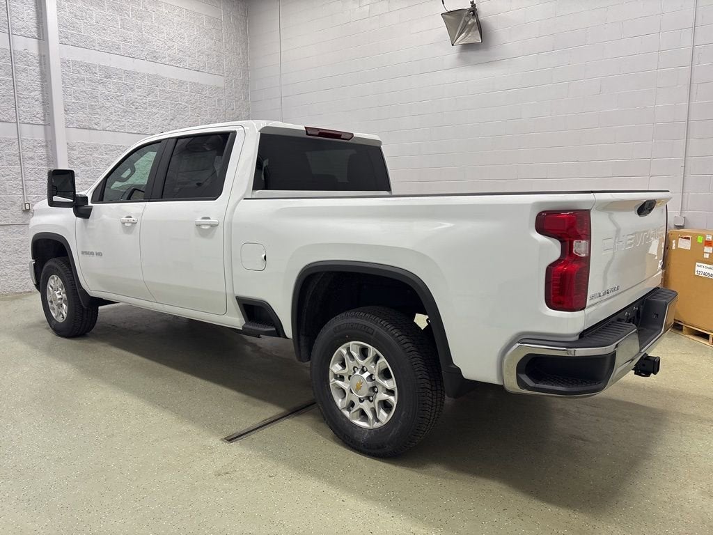 2026 Chevrolet Silverado 2500 HD LT Crew Cab Standard Box 4WD