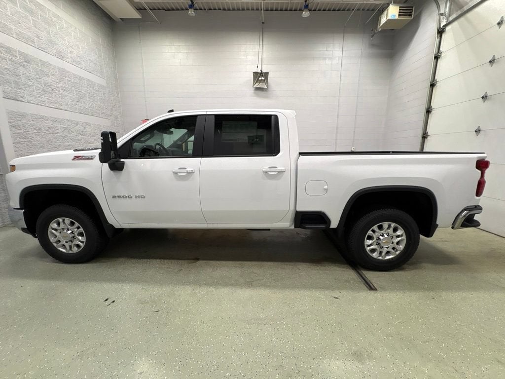 2026 Chevrolet Silverado 2500 HD LT Crew Cab Standard Box 4WD