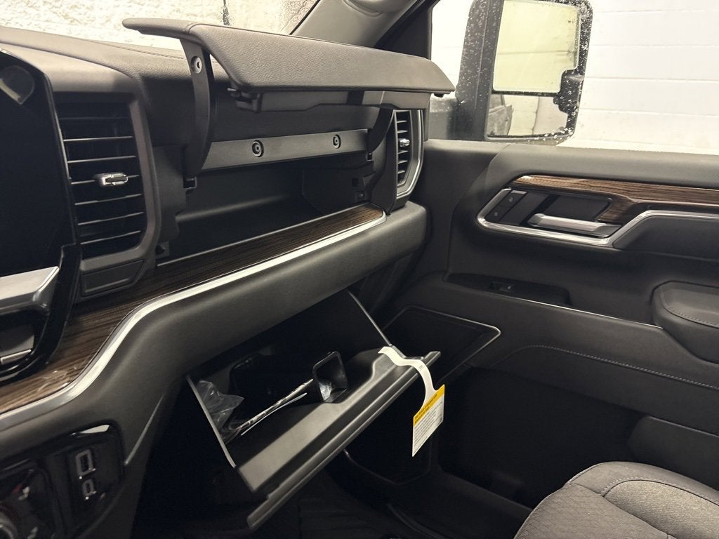 2026 Chevrolet Silverado 2500 HD LT Crew Cab Standard Box 4WD