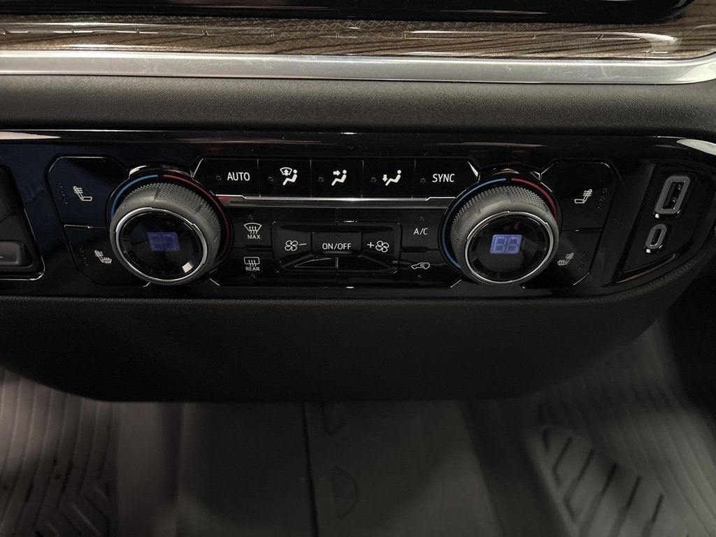 2026 Chevrolet Silverado 2500 HD LT Crew Cab Standard Box 4WD