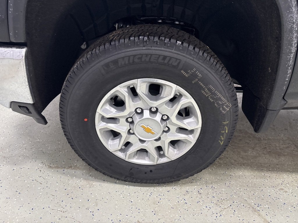 2026 Chevrolet Silverado 2500 HD LT Crew Cab Standard Box 4WD