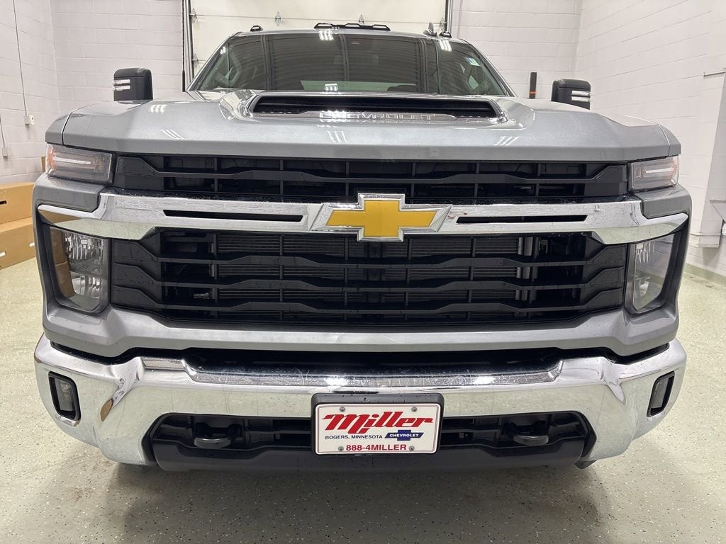 2026 Chevrolet Silverado 2500 HD LT Crew Cab Standard Box 4WD
