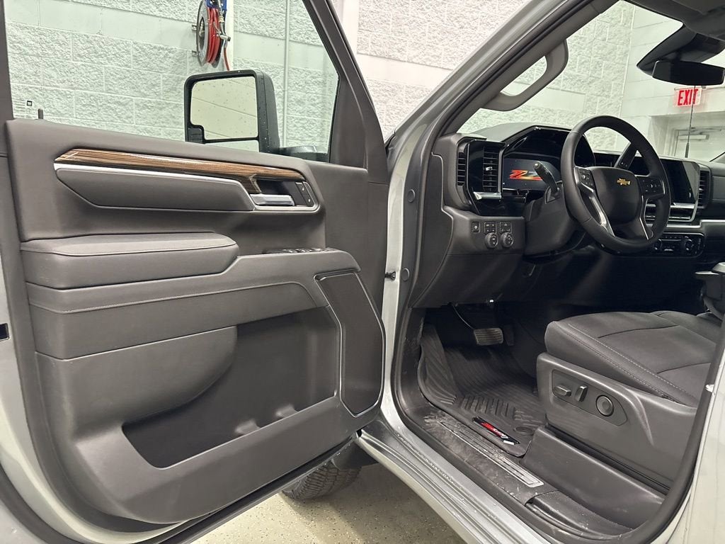 2026 Chevrolet Silverado 2500 HD LT Crew Cab Standard Box 4WD