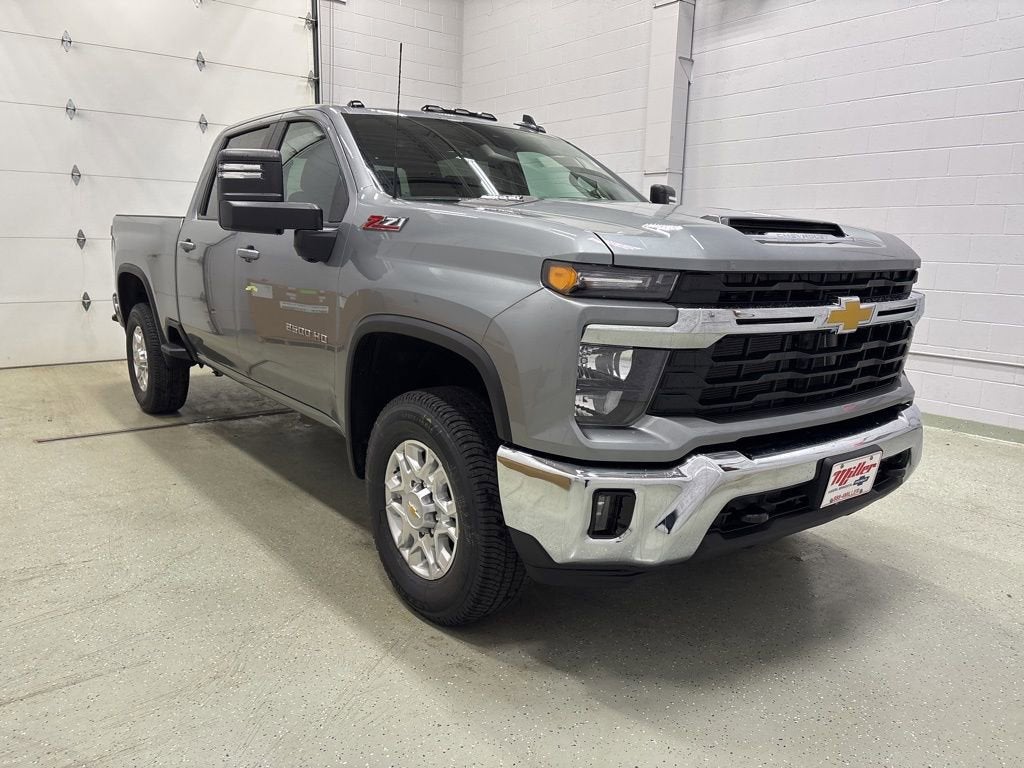 2026 Chevrolet Silverado 2500 HD LT Crew Cab Standard Box 4WD