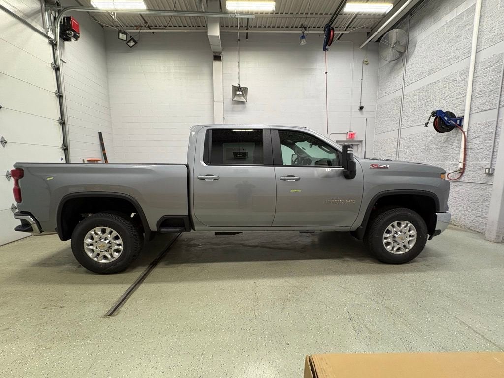 2026 Chevrolet Silverado 2500 HD LT Crew Cab Standard Box 4WD