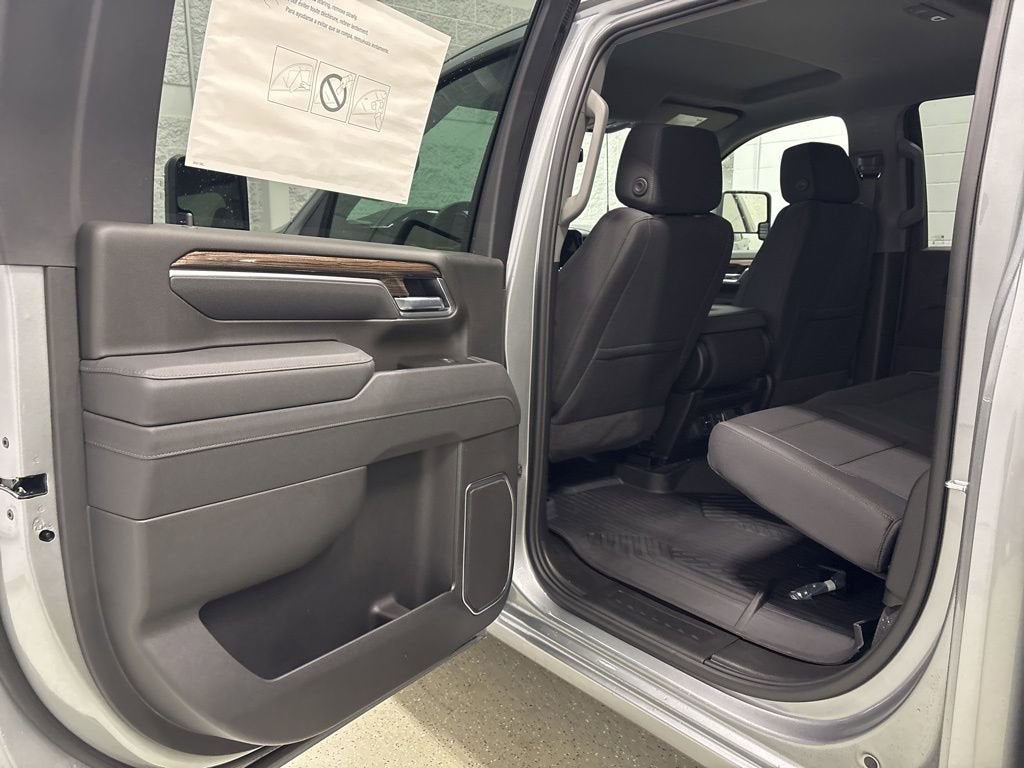 2026 Chevrolet Silverado 2500 HD LT Crew Cab Standard Box 4WD