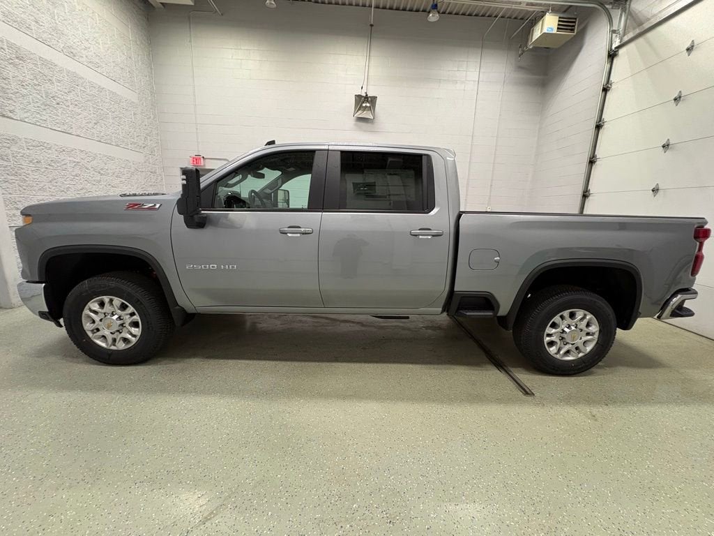 2026 Chevrolet Silverado 2500 HD LT Crew Cab Standard Box 4WD