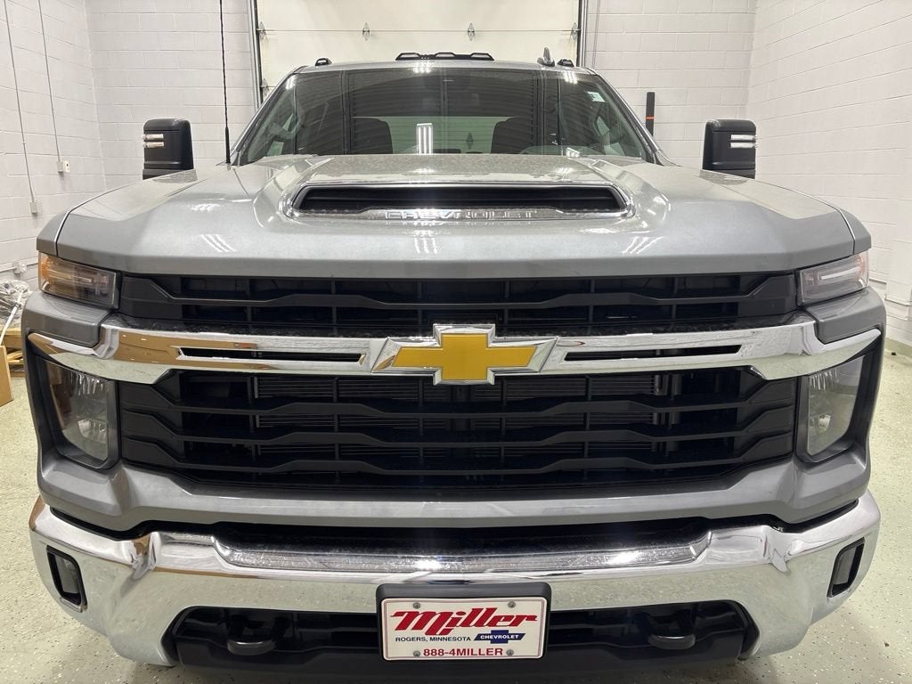 2026 Chevrolet Silverado 2500 HD LT Crew Cab Standard Box 4WD