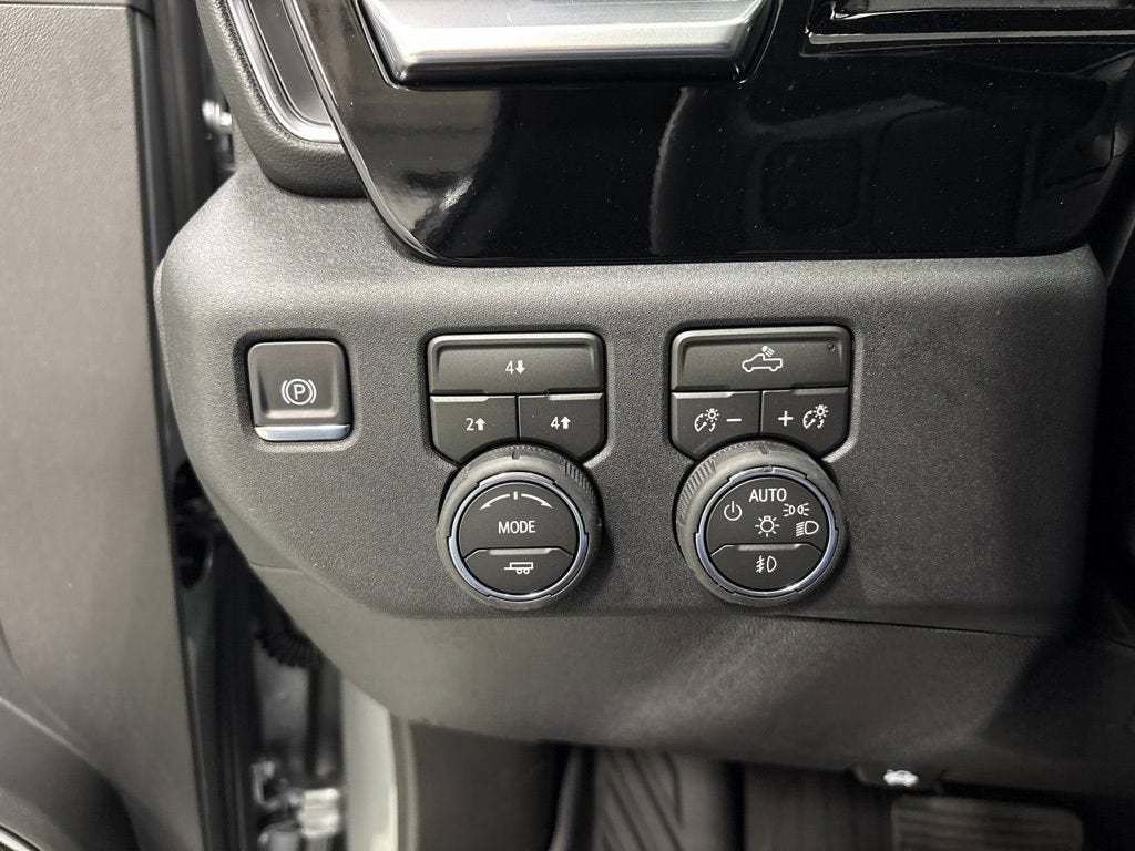 2026 Chevrolet Silverado 2500 HD LT Crew Cab Standard Box 4WD