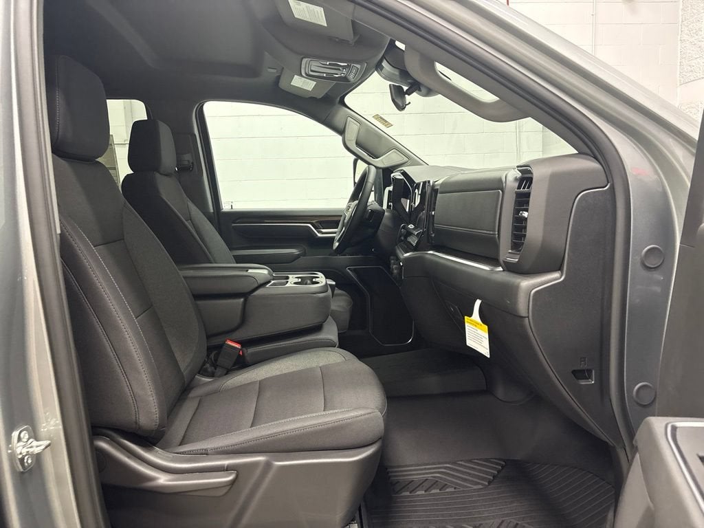 2026 Chevrolet Silverado 2500 HD LT Crew Cab Standard Box 4WD