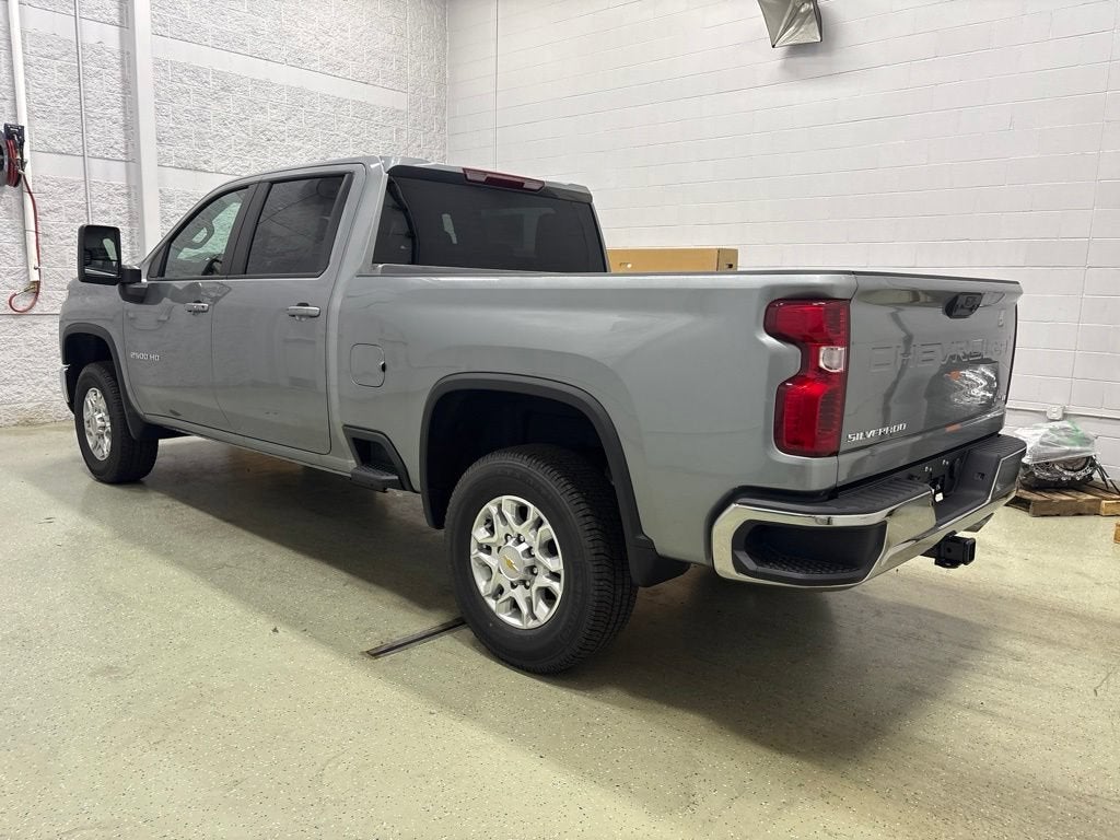 2026 Chevrolet Silverado 2500 HD LT Crew Cab Standard Box 4WD