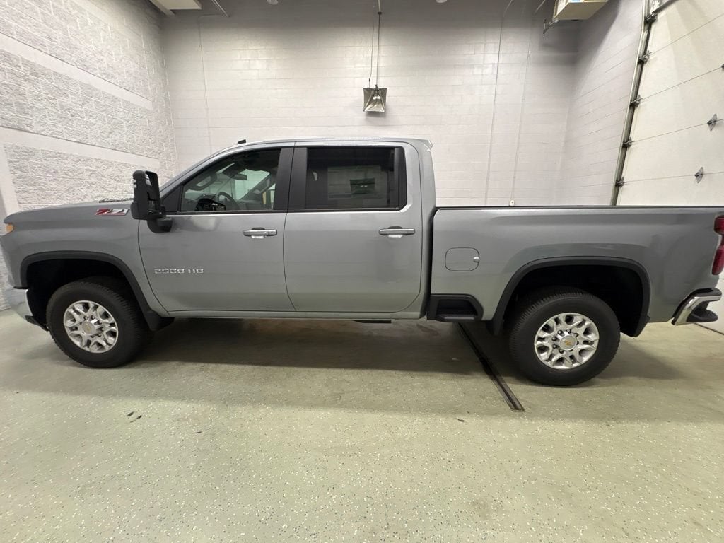 2026 Chevrolet Silverado 2500 HD LT Crew Cab Standard Box 4WD