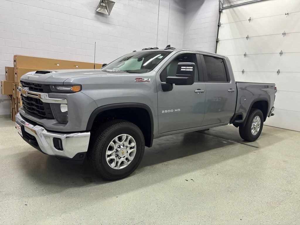 2026 Chevrolet Silverado 2500 HD LT Crew Cab Standard Box 4WD