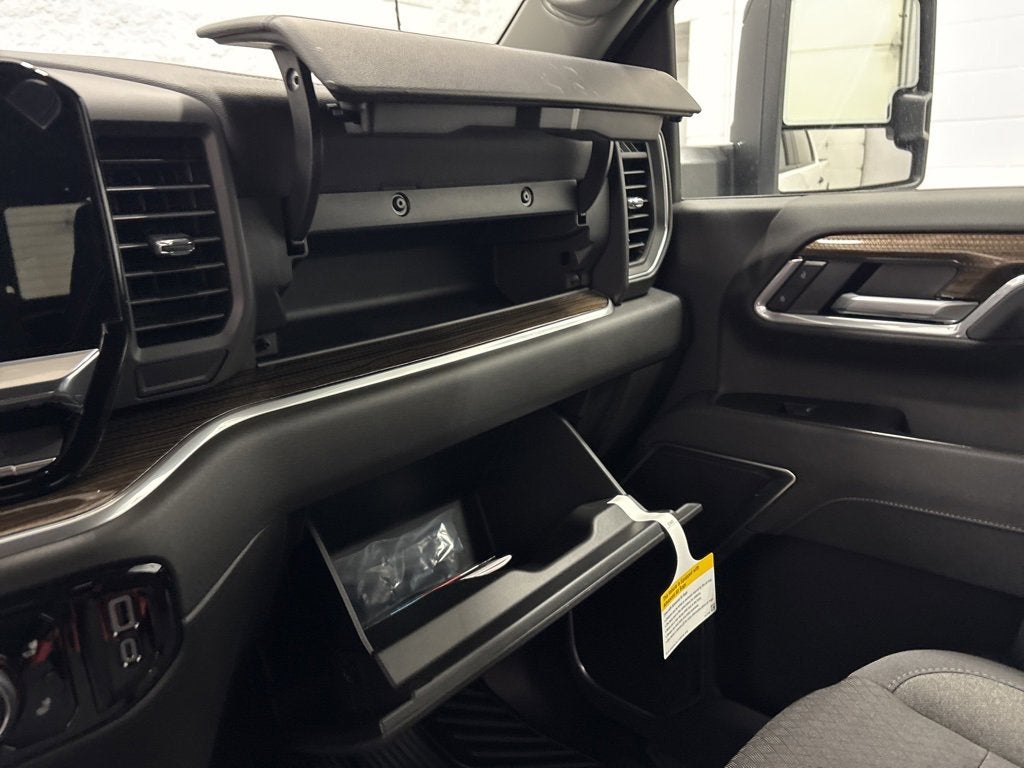 2026 Chevrolet Silverado 2500 HD LT Crew Cab Standard Box 4WD