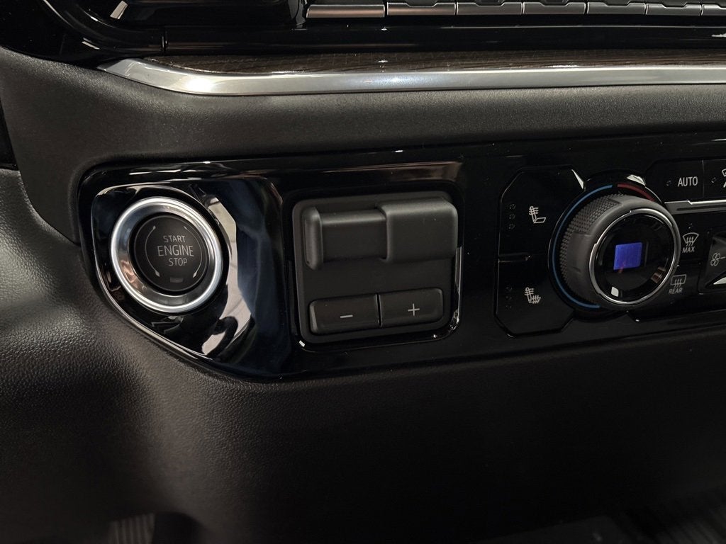 2026 Chevrolet Silverado 2500 HD LT Crew Cab Standard Box 4WD