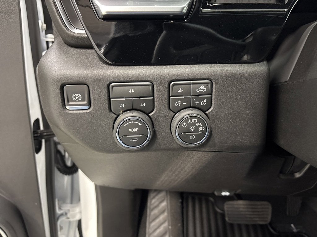 2026 Chevrolet Silverado 2500 HD LT Crew Cab Standard Box 4WD