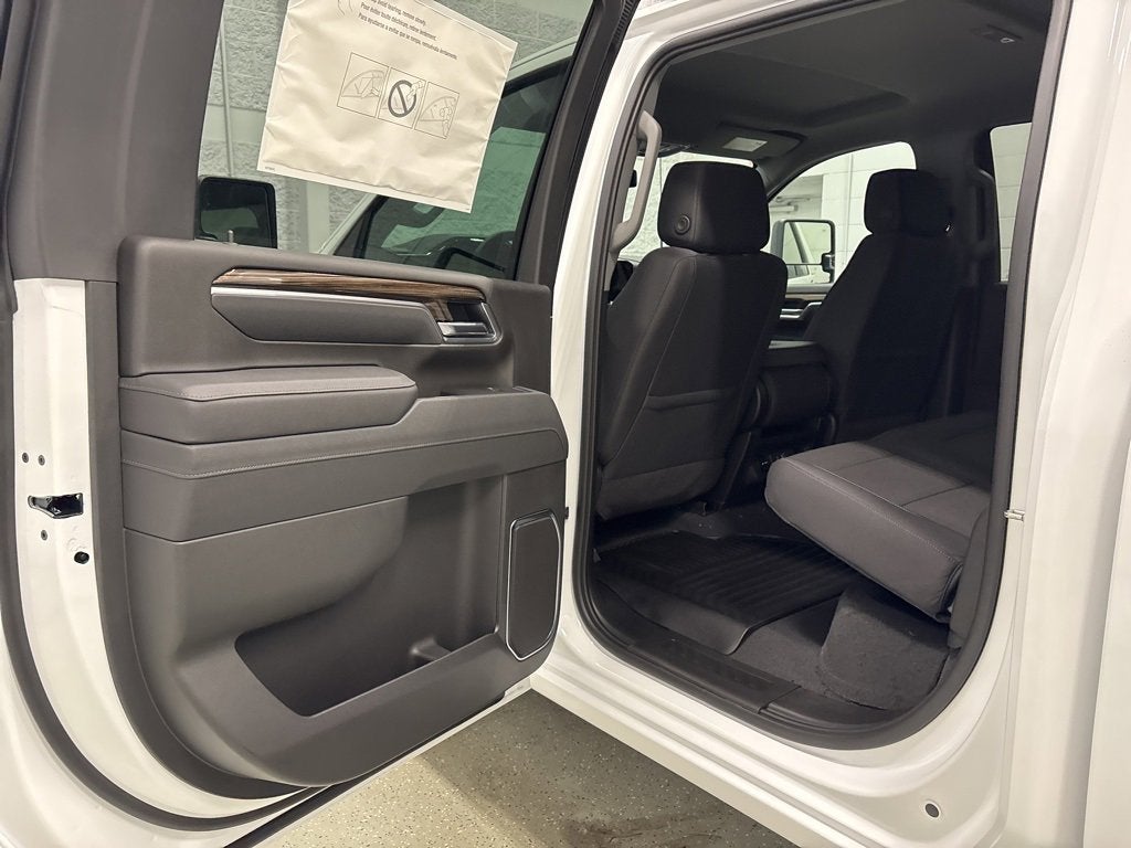 2026 Chevrolet Silverado 2500 HD LT Crew Cab Standard Box 4WD