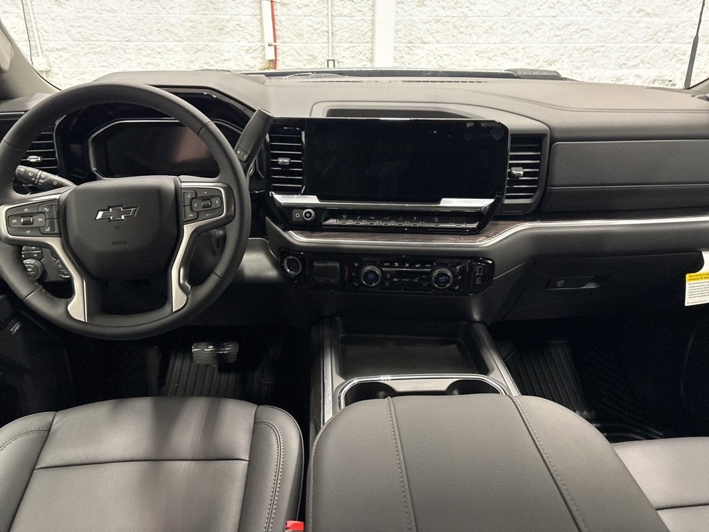 2026 Chevrolet Silverado 2500 HD LTZ Crew Cab Standard Box 4WD