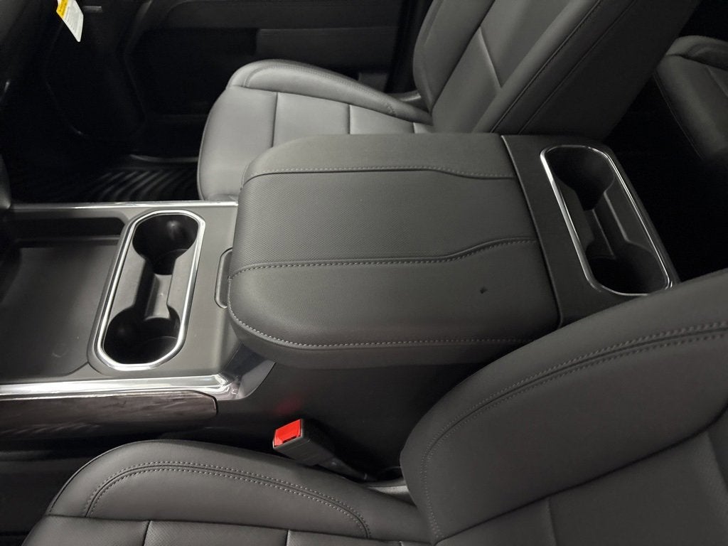 2026 Chevrolet Silverado 2500 HD LTZ Crew Cab Standard Box 4WD