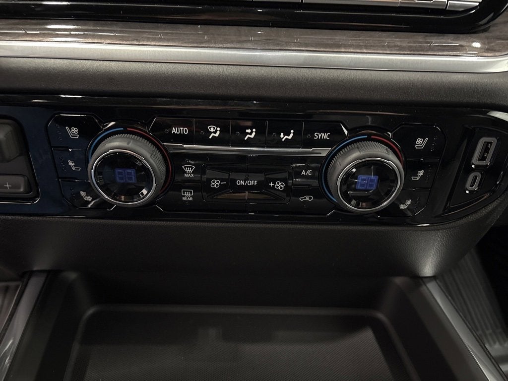 2026 Chevrolet Silverado 2500 HD LTZ Crew Cab Standard Box 4WD