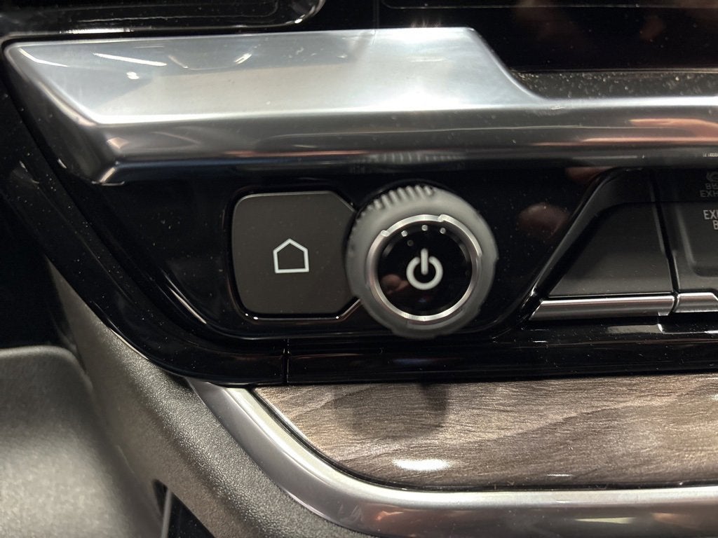 2026 Chevrolet Silverado 2500 HD LTZ Crew Cab Standard Box 4WD