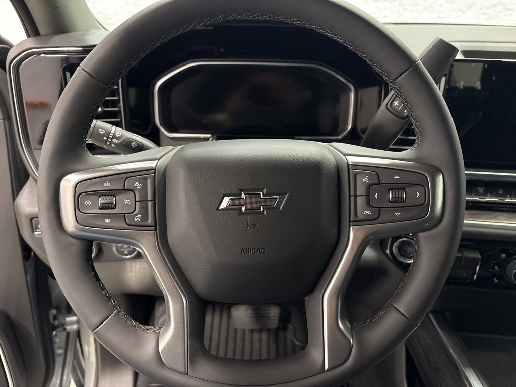 2026 Chevrolet Silverado 2500 HD LTZ Crew Cab Standard Box 4WD