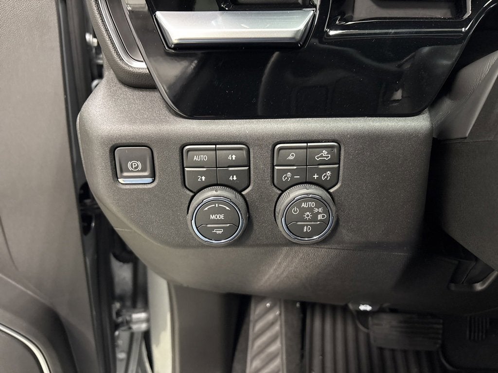 2026 Chevrolet Silverado 2500 HD LTZ Crew Cab Standard Box 4WD