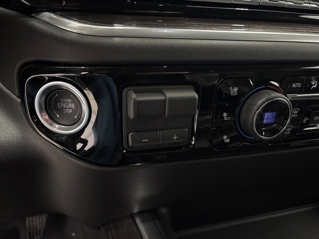 2026 Chevrolet Silverado 2500 HD LTZ Crew Cab Standard Box 4WD