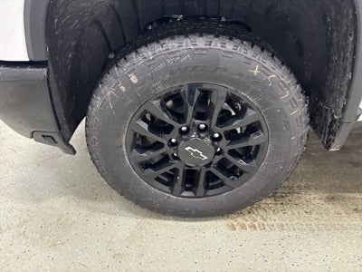 2026 Chevrolet Silverado 2500 HD LTZ Crew Cab Standard Box 4WD